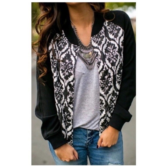 Lover + Friends Revolve Jacket Women Size Small Bomber Varsity Jacquard Artsy - Picture 1 of 14